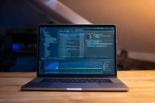 Comment coder un bot simple pour automatiser des tâches sur des plateformes de médias sociaux ?